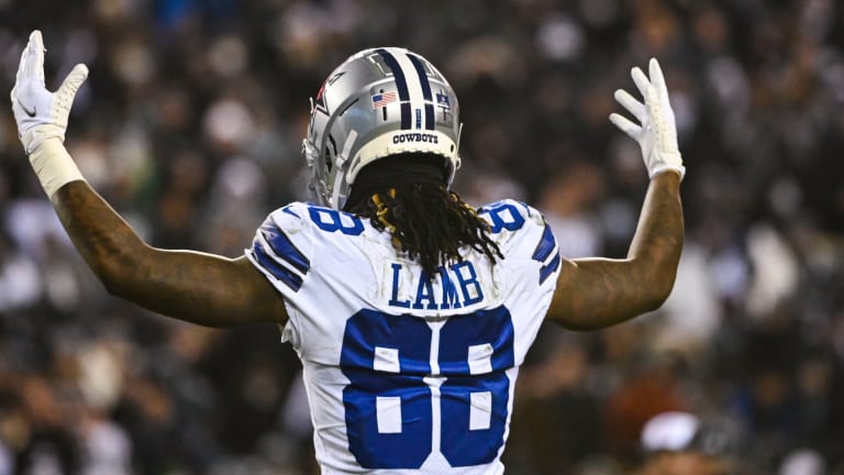CeeDee Lamb Wears Air Jordans During Cowboys Game